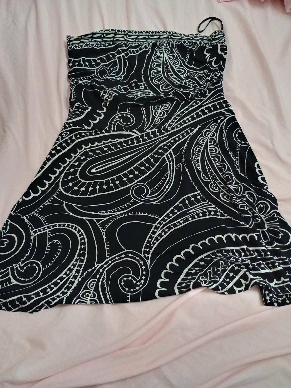 White House Black Market Black and White Strapless Paisley Dress